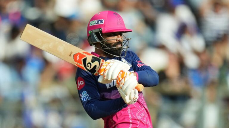 Ravindra Jadeja Only Behind MS Dhoni In Rare IPL List - Ravindra Jadeja Nears Historic IPL Playoff Record for Rajasthan Royals 2 1779891356460 ravindra jadeja for rr