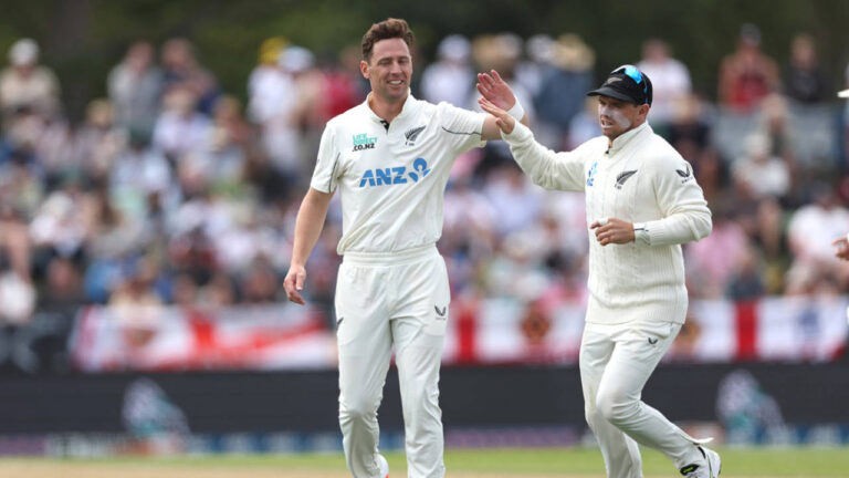 Ireland opt to bowl; Matt Henry ruled out of Test with injury - Ireland vs New Zealand Test: Ireland Choose to Bowl, Matt Henry Ruled Out 2 391918.6