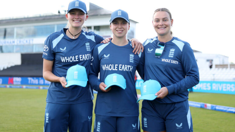 England Opts to Bowl in First ODI vs New Zealand; Three Debutants Feature