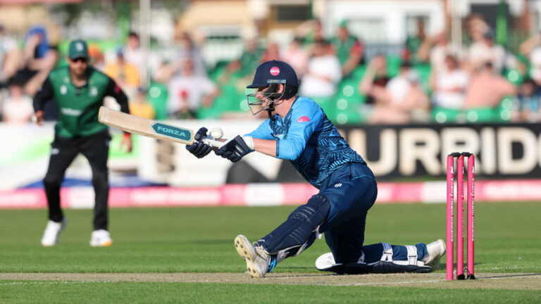 Andersson hits fifty, takes six wickets as Derbyshire romp home - Martin Andersson Shines as Derbyshire Dominate Leicestershire in Vitality Blast 2 417520.6
