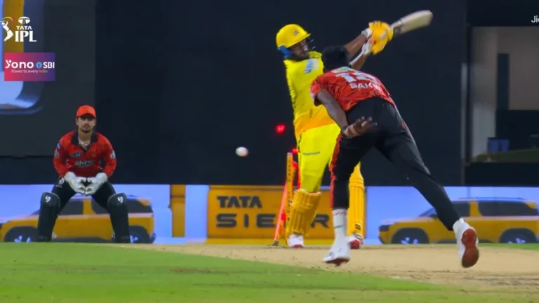 Sakib Hussain Strikes: SRH Pacer Stuns Urvil Patel in Intense CSK vs SRH Clash