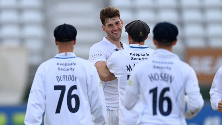 Aitchison caps allround masterclass as Derbyshire rout Lancashire in dominant County Championship victory