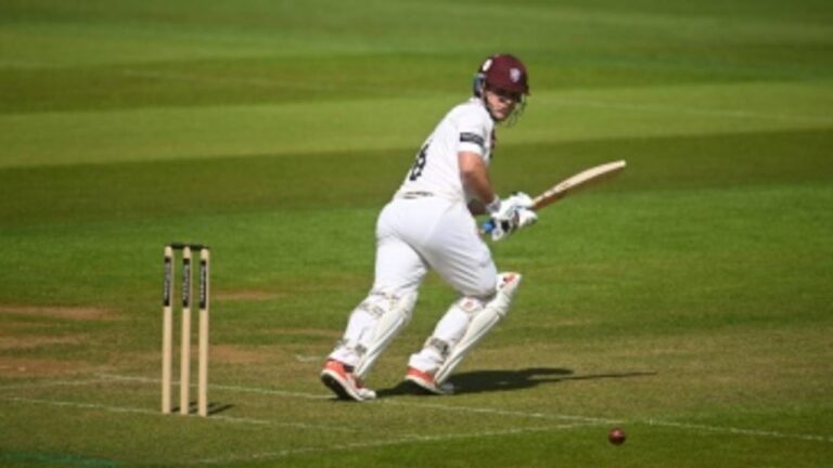 Jordan Hermann's first Somerset century edges defending champions in thrilling Trent Bridge encounter 4 418182.5